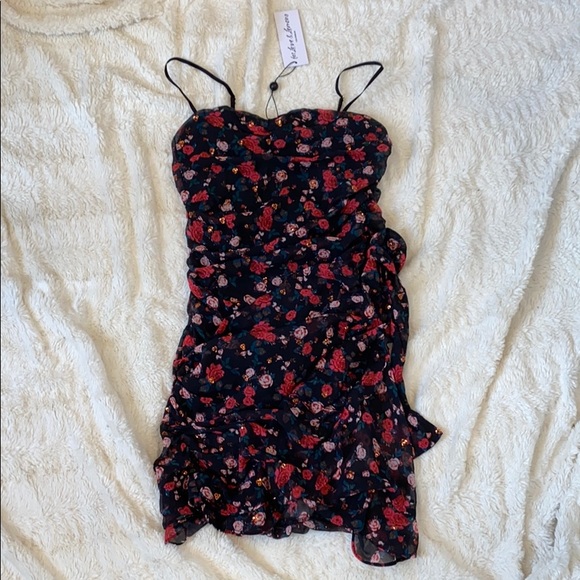 NWT Hawn Ruffle Dress - Picture 5 of 6